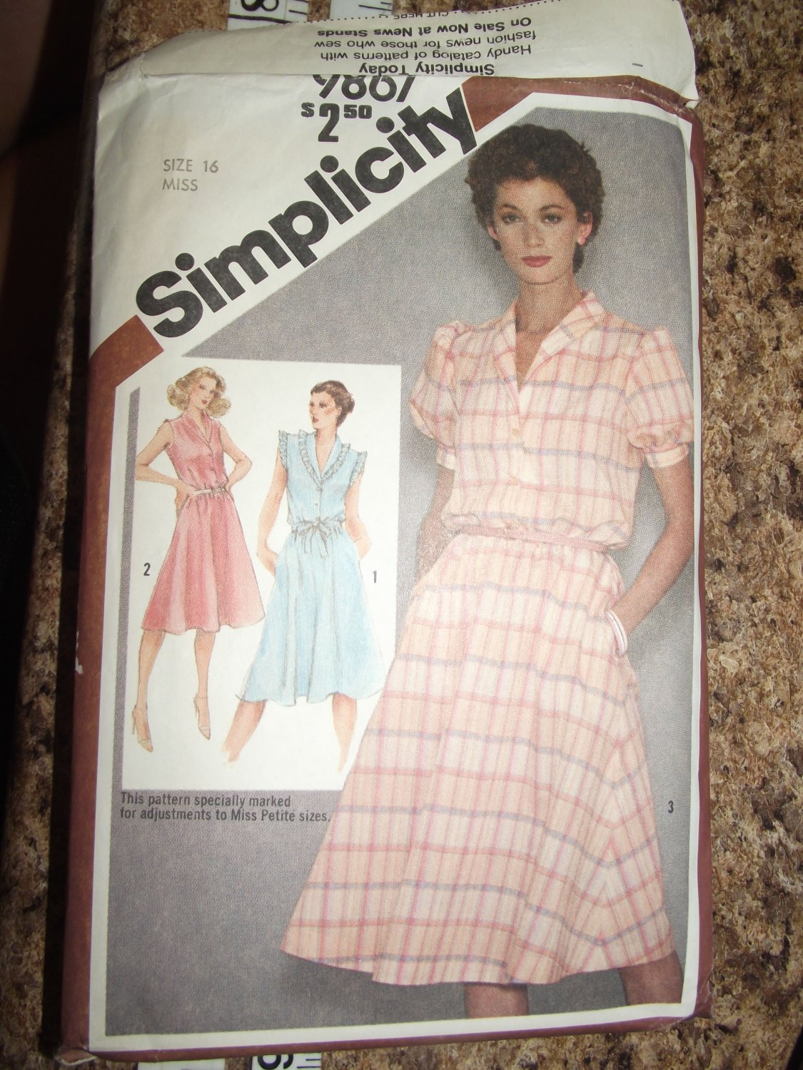 Vintage Simplicity pattern 9867 SZ 16 Uncut from 1980