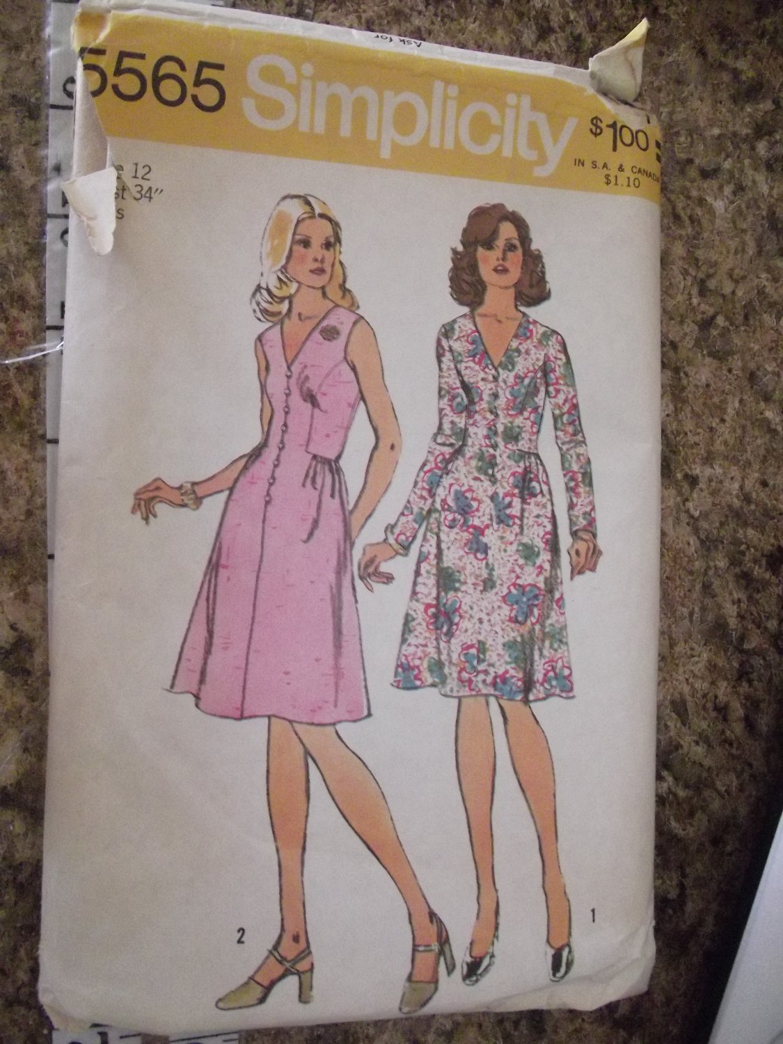 Vintage Simplicity 5565 size 12 1973