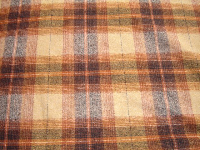 Pendleton rusty tan rug hooking wool - Skip To My Ewe