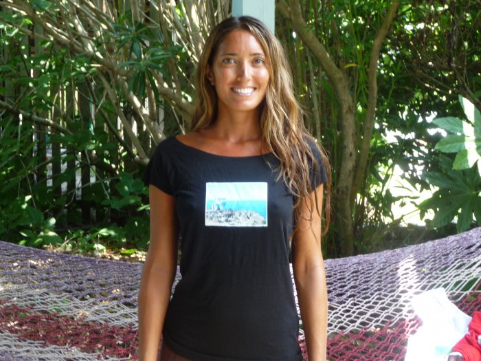 Jamaica Organic Bamboo Soft Black Tee Travel Photo Yoga Coco Paraiso Small