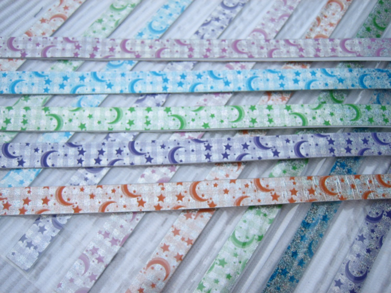 100 strips By the Moon & Star Pearl Mix Colour Origami Folding Lucky Star Paper Strips
