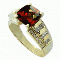 RHODOLITE DIAMOND RING