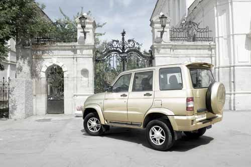 UAZ Patriot Sport (2010) Car Poster Print on 10 mil Archival Satin Paper 16" x 12"