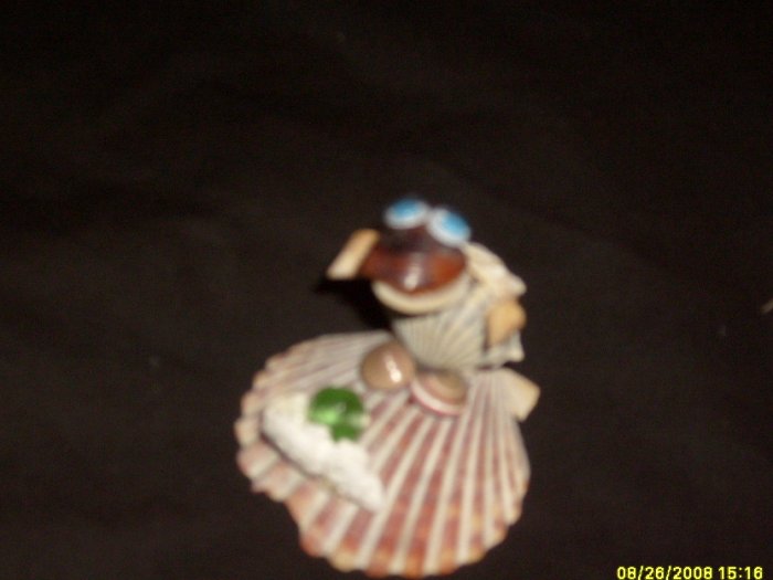 RETIRED PIECE*Baby blue eyes