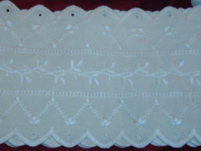 TRIM EYELET LACE COTTON