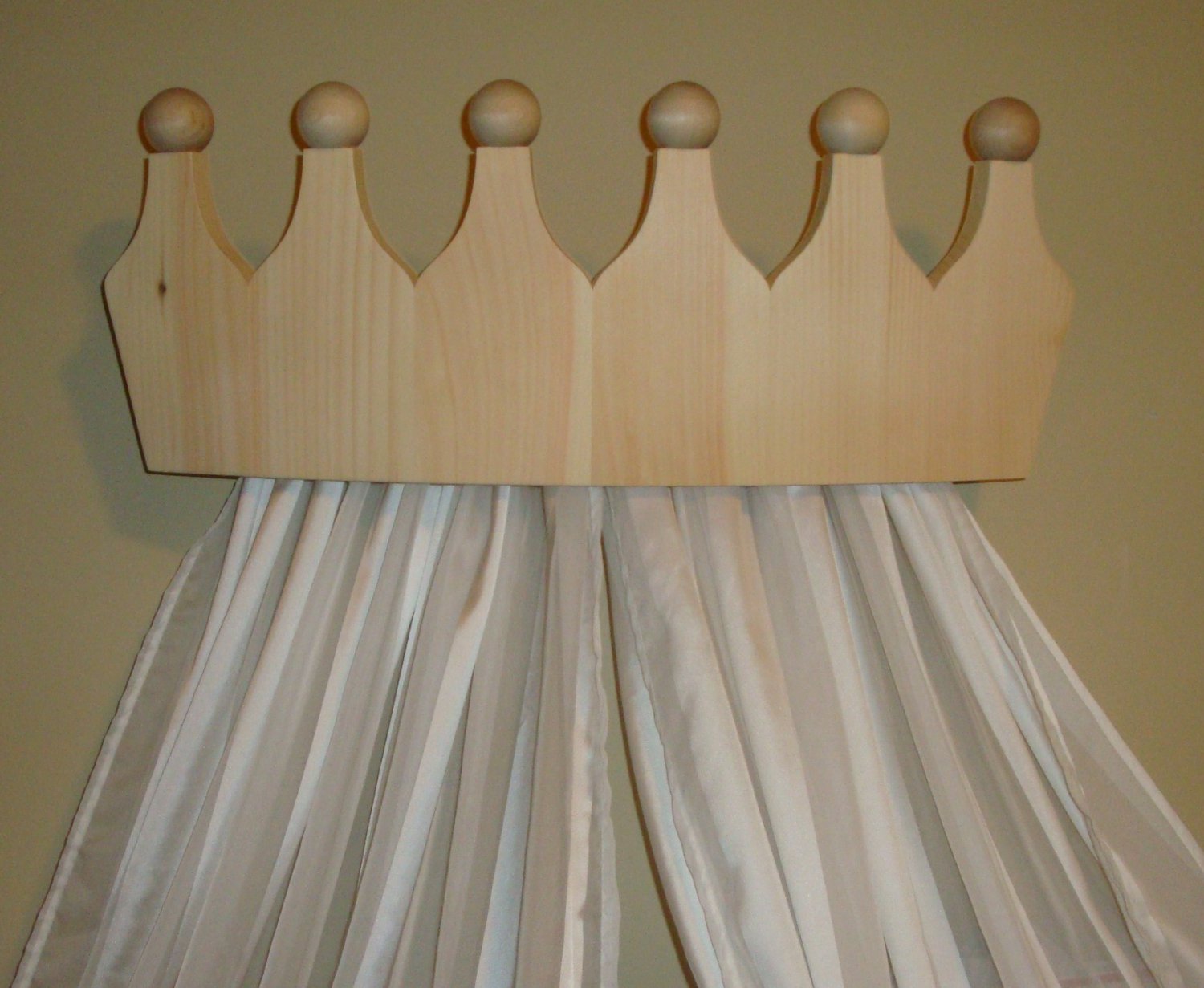 Pine Bed Crown Valance/Canopy for Girls Room