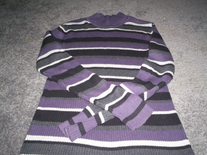 Women's Croft & Barrow Sweater size L