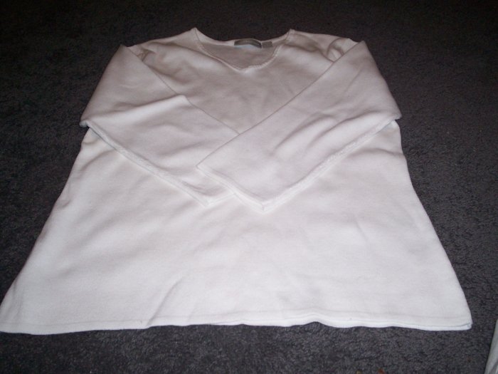 Womens Croft and Barrow White sweater Size L