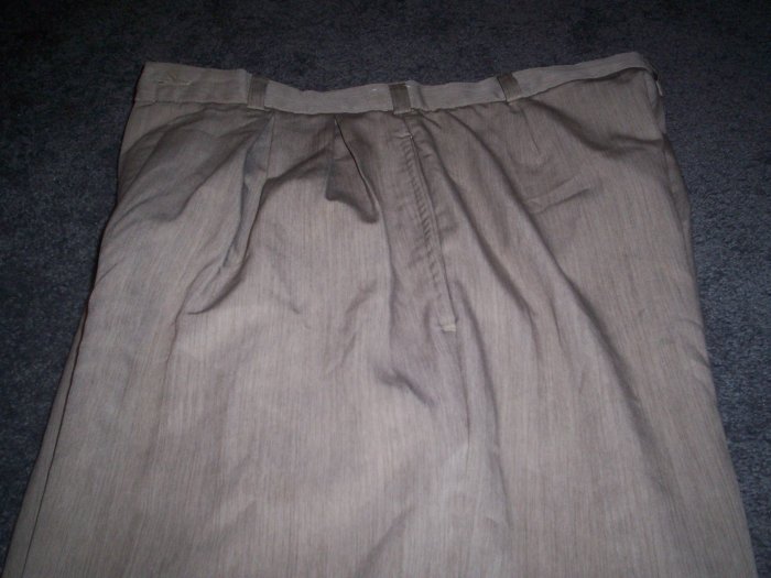 Men's Palet Perspective Khaki Dress Slacks size 32M
