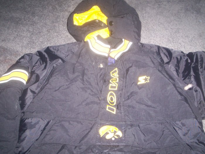 Iowa Hawkeyes Winter Starter Jacket size large boys