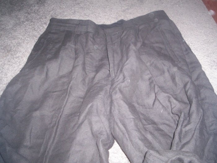 Men's Clairborne Black Dress slacks woven in Italy size 33 x 32