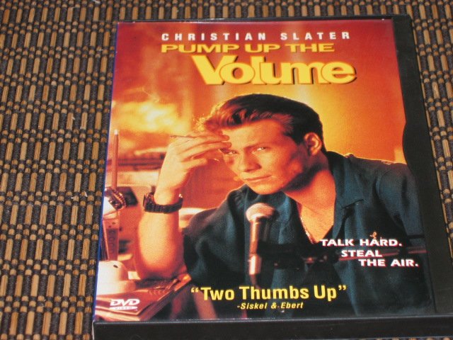 Pump Up The Volume DVD Christian Slater Mint