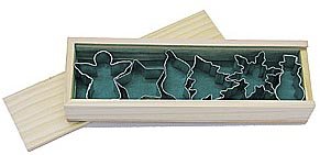 Mini Christmas Set in Wooden Box, L1847