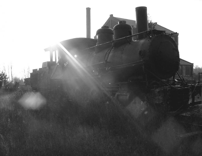 OLD QUINCY MINE TRAIN SILHOUETTE**B&W**8"X10"