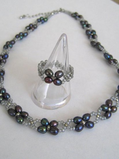 BEAUTIFUL BLACK PEARL NECKLACE & RING SET