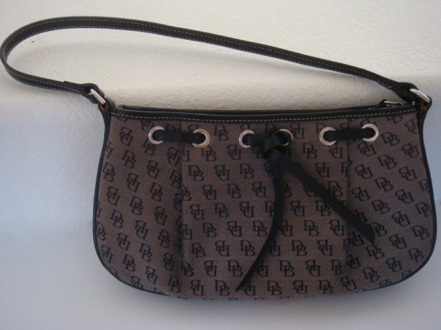 DOONEY & BOURKE Monogram DB-Logo Tassel Top Zip Tote