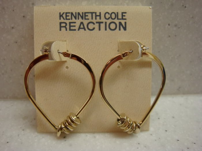 Kenneth Cole Reaction Gold Oval shaped hoop earrings