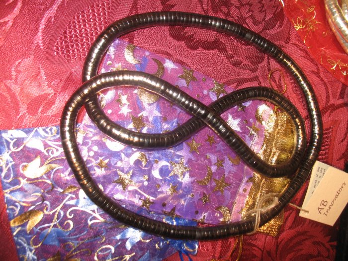 Twist metal necklace in pewter