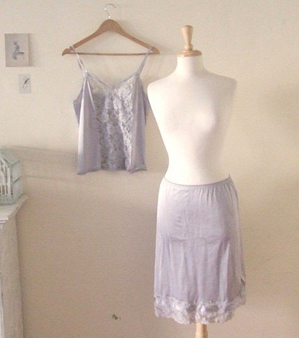 L vintage grey slip & camisole set
