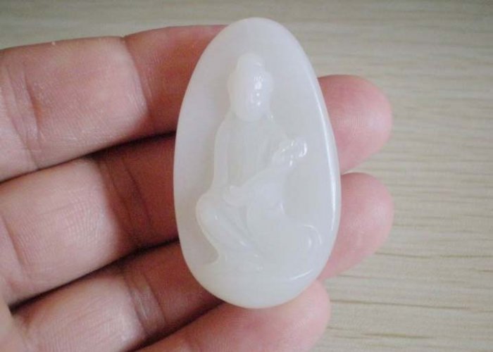 BEST GIFT China real Hetian jade GUANYIN quality A
