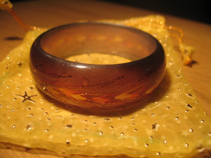Brown handpainted wheat motif resin bangle (£8.50)