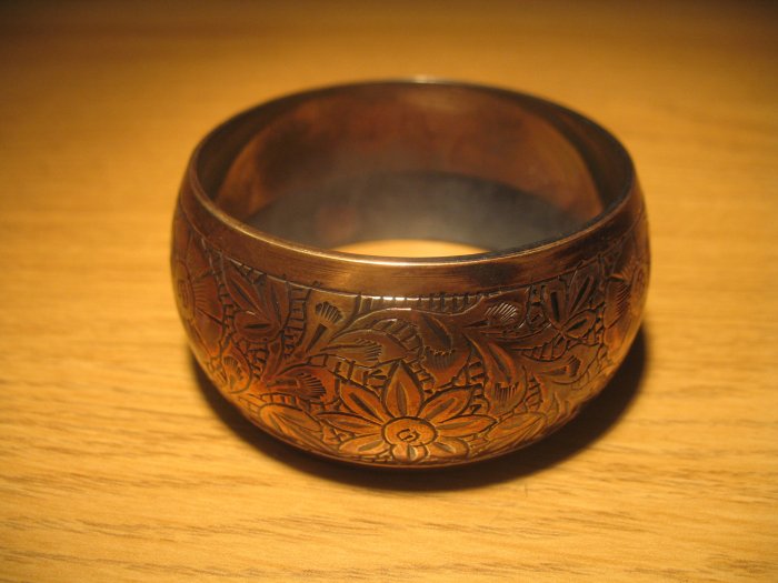 Copper antique finish bangle (£12.00)