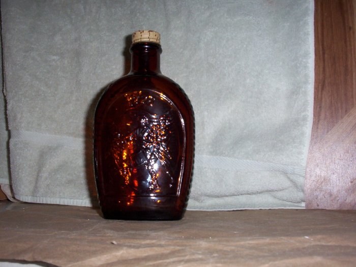 1976 Log Cabin Syrup Glass Bottle