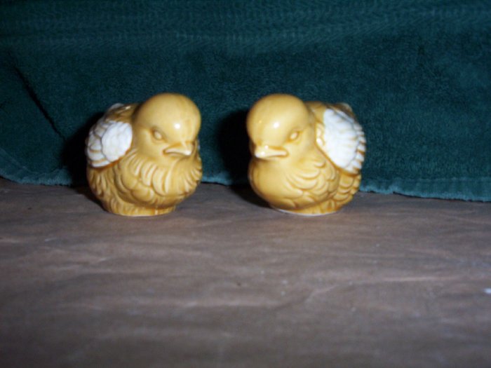 Little Chick Salt and Pepper Shakers