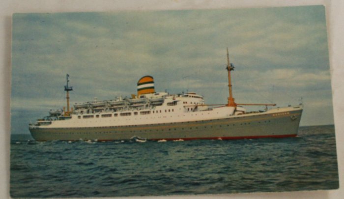 POSTCARD Cruise Ship-S.S.Maasdam-Holland America Lines