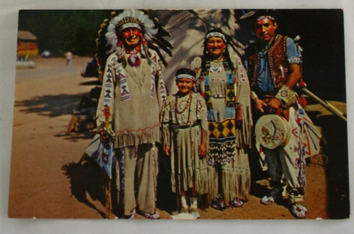 Color Postcard VINTAGE POSTCARD Chief Running Horse