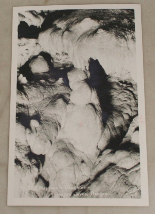 VINTAGE POSTCARD Oregon Caves Natl Monument,Real Photo