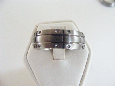 Men's Titanium Band Style Ring size 9.5