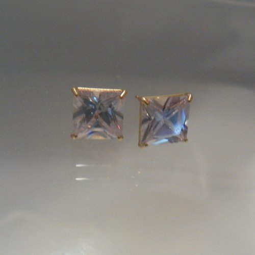 10kt Yellow Gold Basket 6x6mm Cubic Zirconia CZ stud earrings