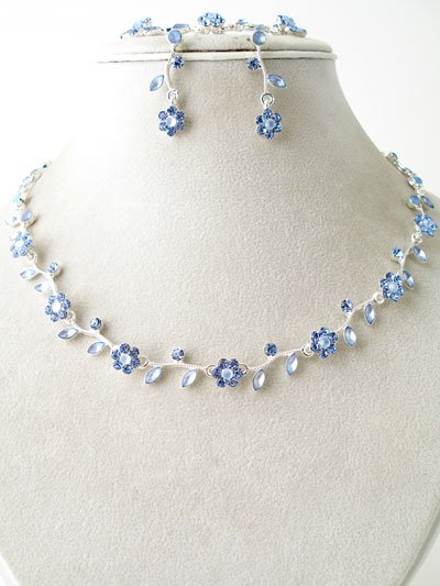 Floral Design Necklace, Bracelet & Earring Set
