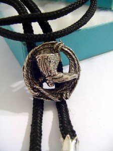 Silver Tone Metal BOOTS Lasso BOLO TIE Cowboy NECKLACE