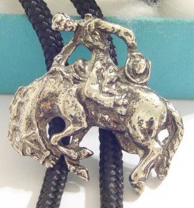 Silver Tone BOLO TIE Cowboy HORSE WESTERN NECKLACE A2