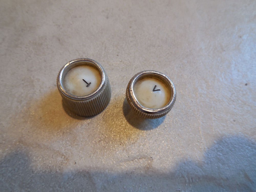 Vintage Saka Teisco Guitar Knobs