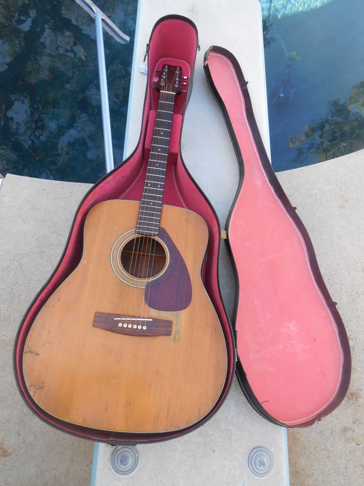 Vintage Yamaha Acoustic Guitar