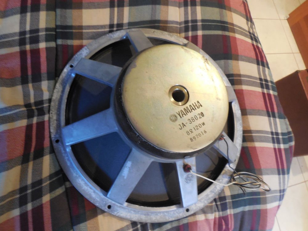 Yamaha JA-38020 8 ohm 120 watt 15" speaker