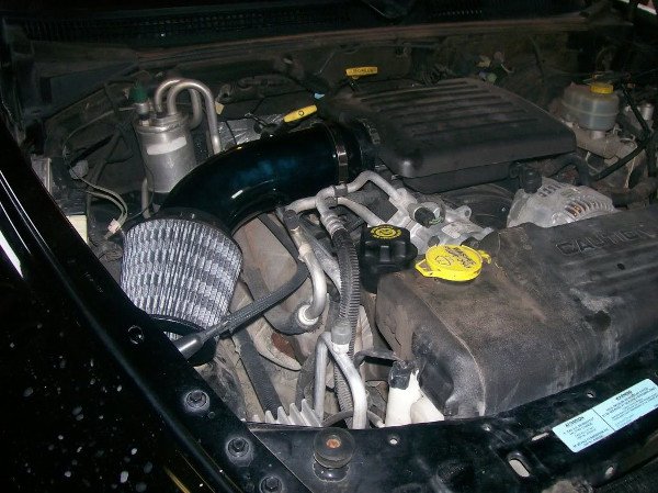 Mitsubishi Raider 4.7L V8 PowerTech Air Intake Kit Performance Motor Engine