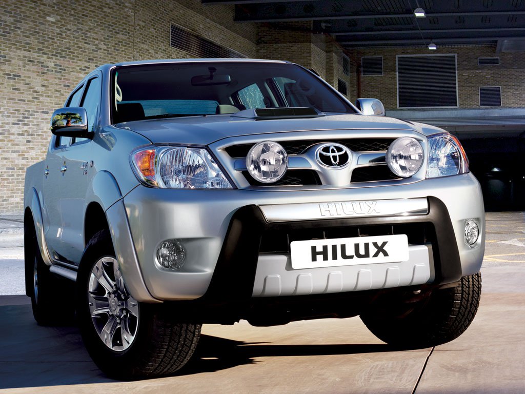 Toyota hilux driving lights