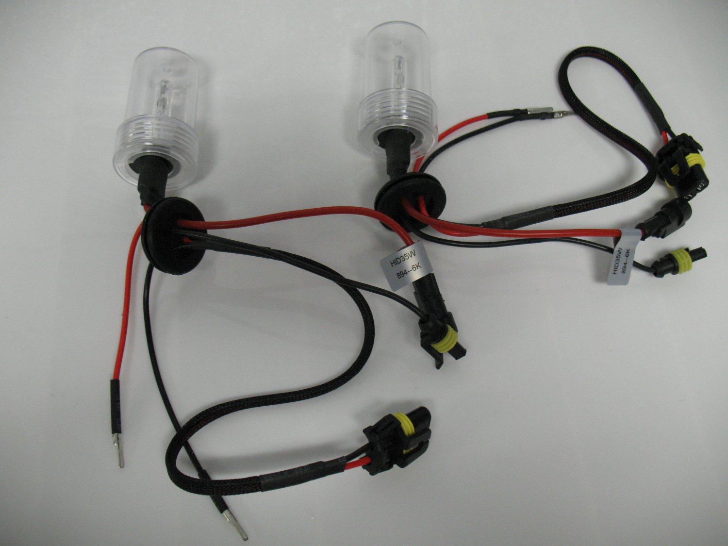 894 Super White 6,000K Xenon HID Light Bulbs Lamp Replacement Pair