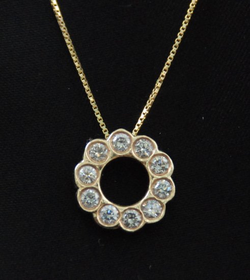 Very Diamond O Pendant 14K Necklace