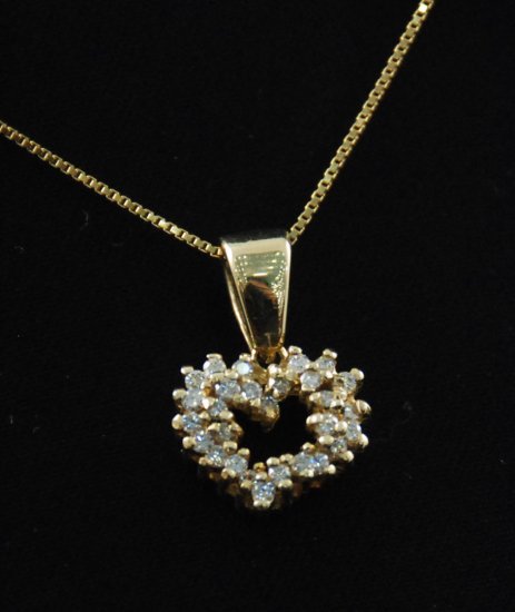 Playful Diamond Heart Pendant 14K Necklace