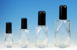 (12 ct) 1/2 oz. Clear Decorative Diamond Shape Glass Fragrance Bottles