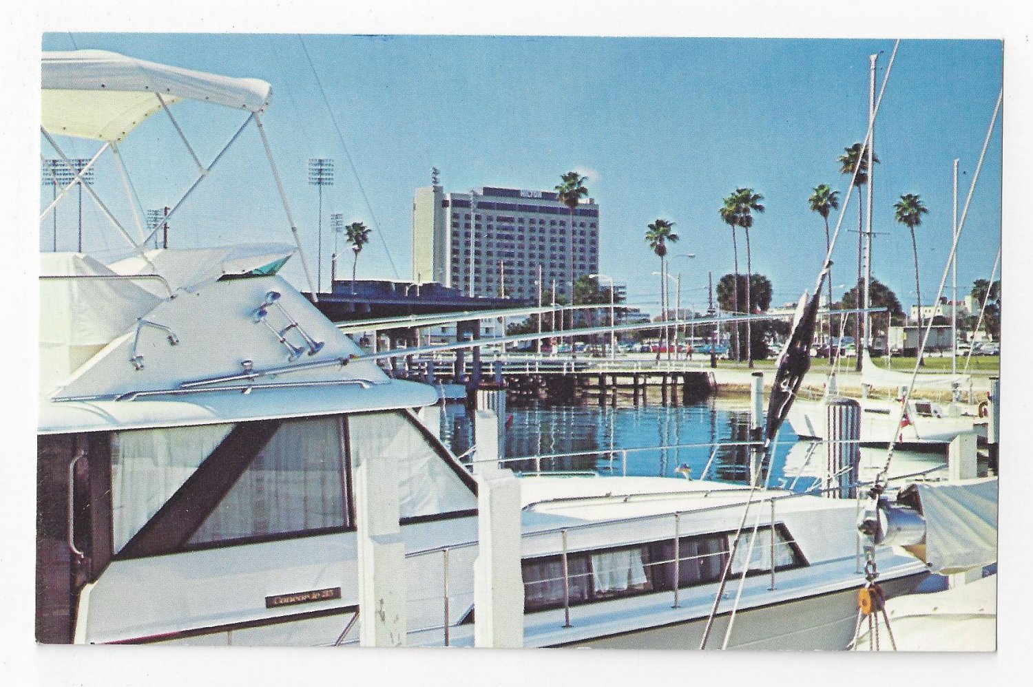 FL St Petersburg Hilton Hotel Boats marina Vintage Postcard