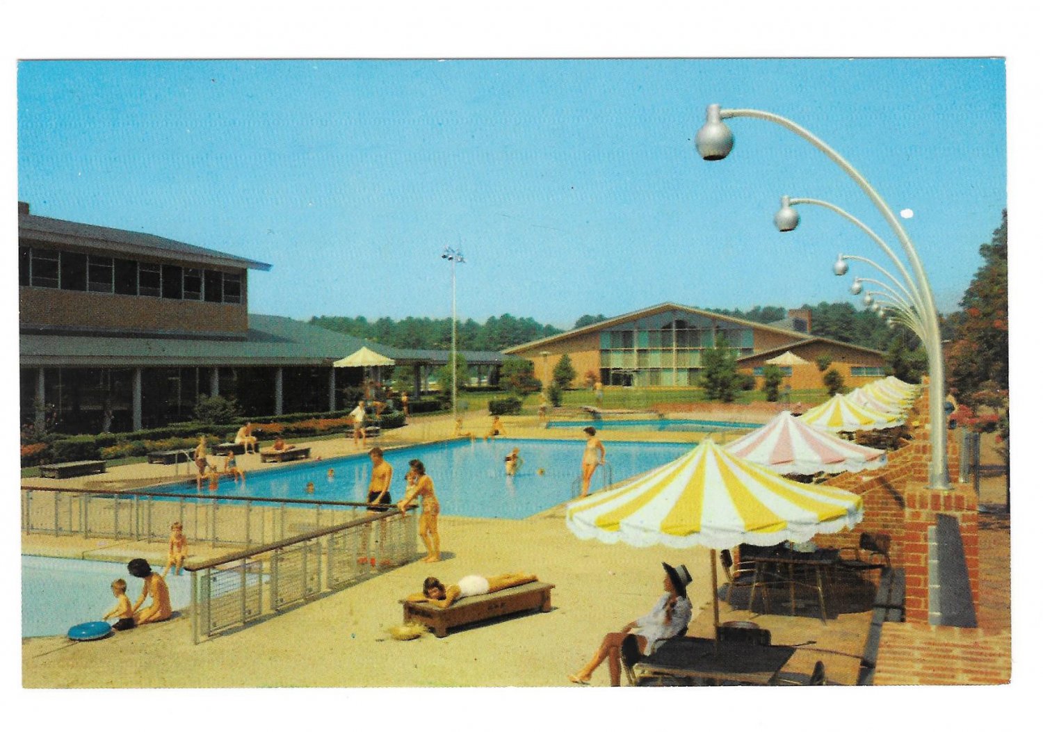 Williamsburg VA Motor House Pool Vintage Motel Hotel Postcard Williamsburg VA Motor House Pool Vintage Motel Hotel Postcard