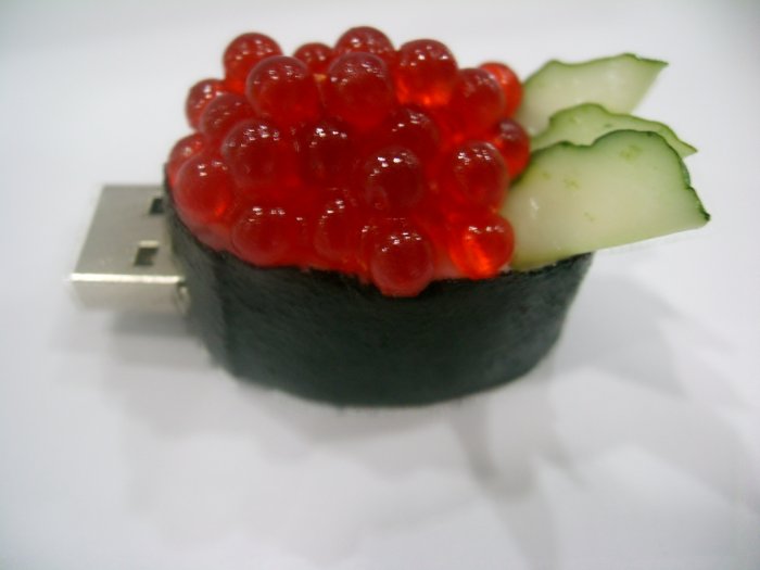 Yummy 2 GB Sushi thumbdrive