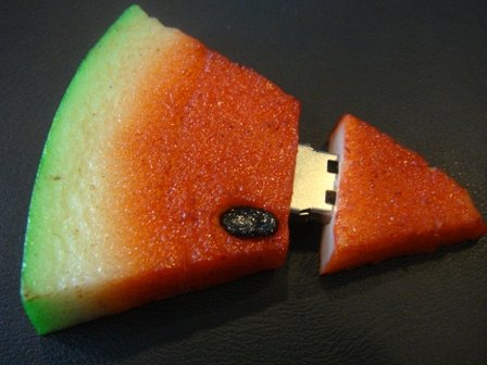 Juicy 2GB Thumbdrive
