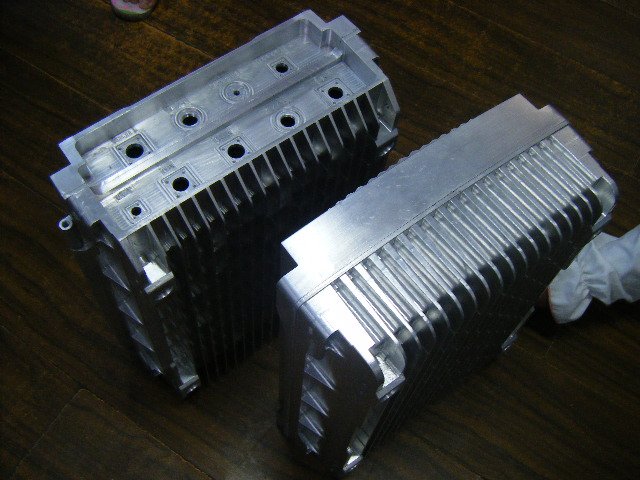 China aluminum zinc brass steel casting aluminum